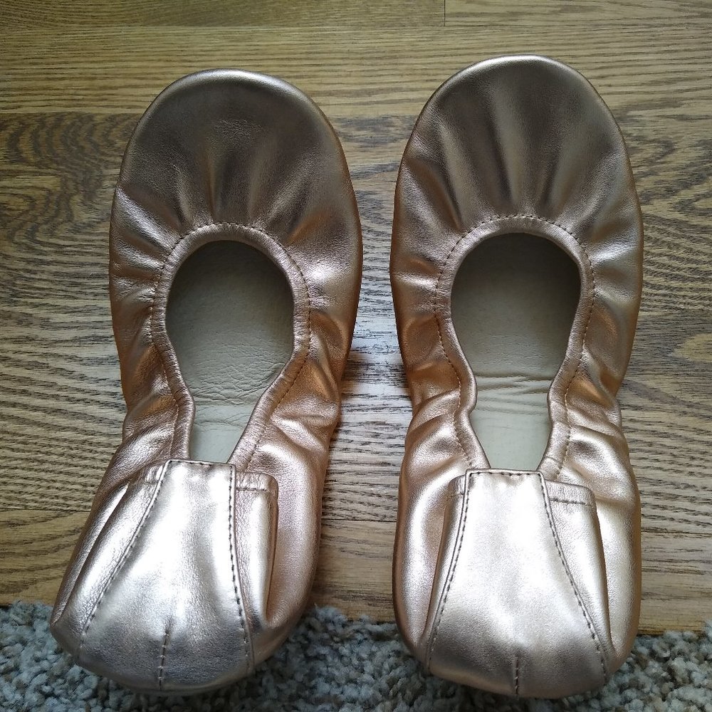 EUC Storehouse Pink Metallic, Size 10